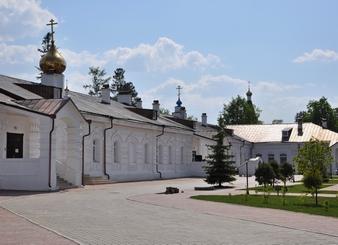 Русская Православная Церковь Успенский мужской монастырь